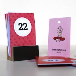 Yoga-Adventskalender für eine entspannte Adventszeit